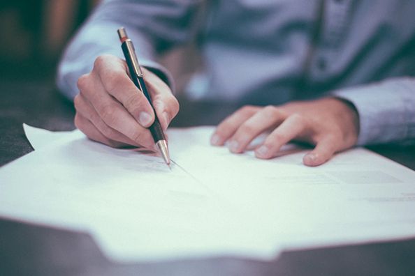 地產債券投資，不能忽略的保護性條款