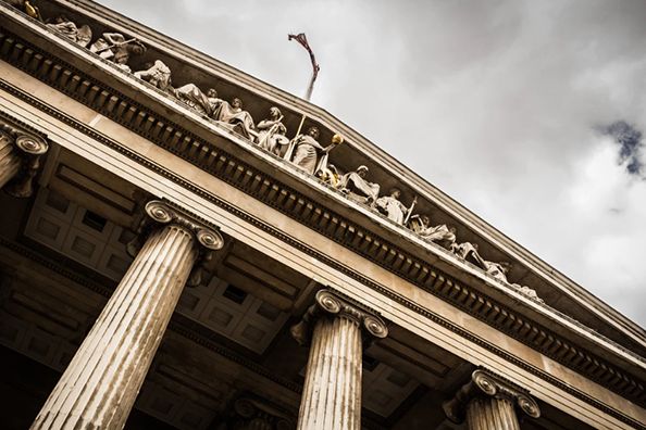 最高人民法院關(guān)于證券糾紛代表人訴訟若干問題的規(guī)定