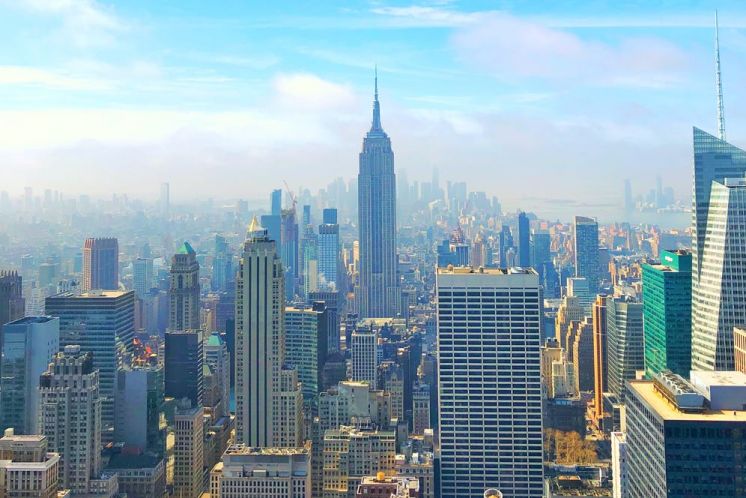 融創“火速”收購彰泰背后：合作待售貨值約700億